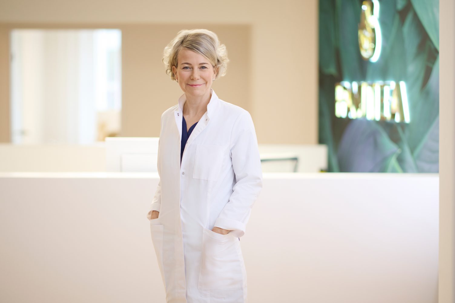 Dr. med. Maria Wetzel, Fachärztin für Plastische und Ästhetische Chirurgie bei PANTEA