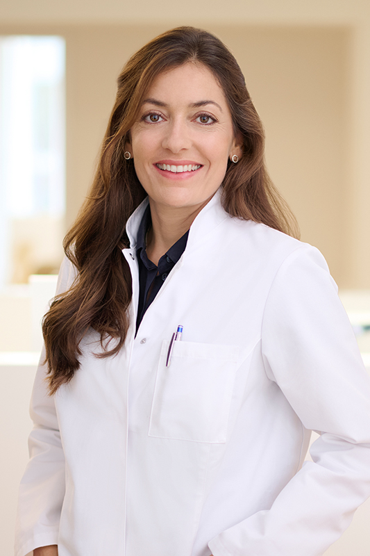 Dr. med. Milena Dettmer, Fachärztin für Plastische und Ästhetische Chirurgie bei PANTEA